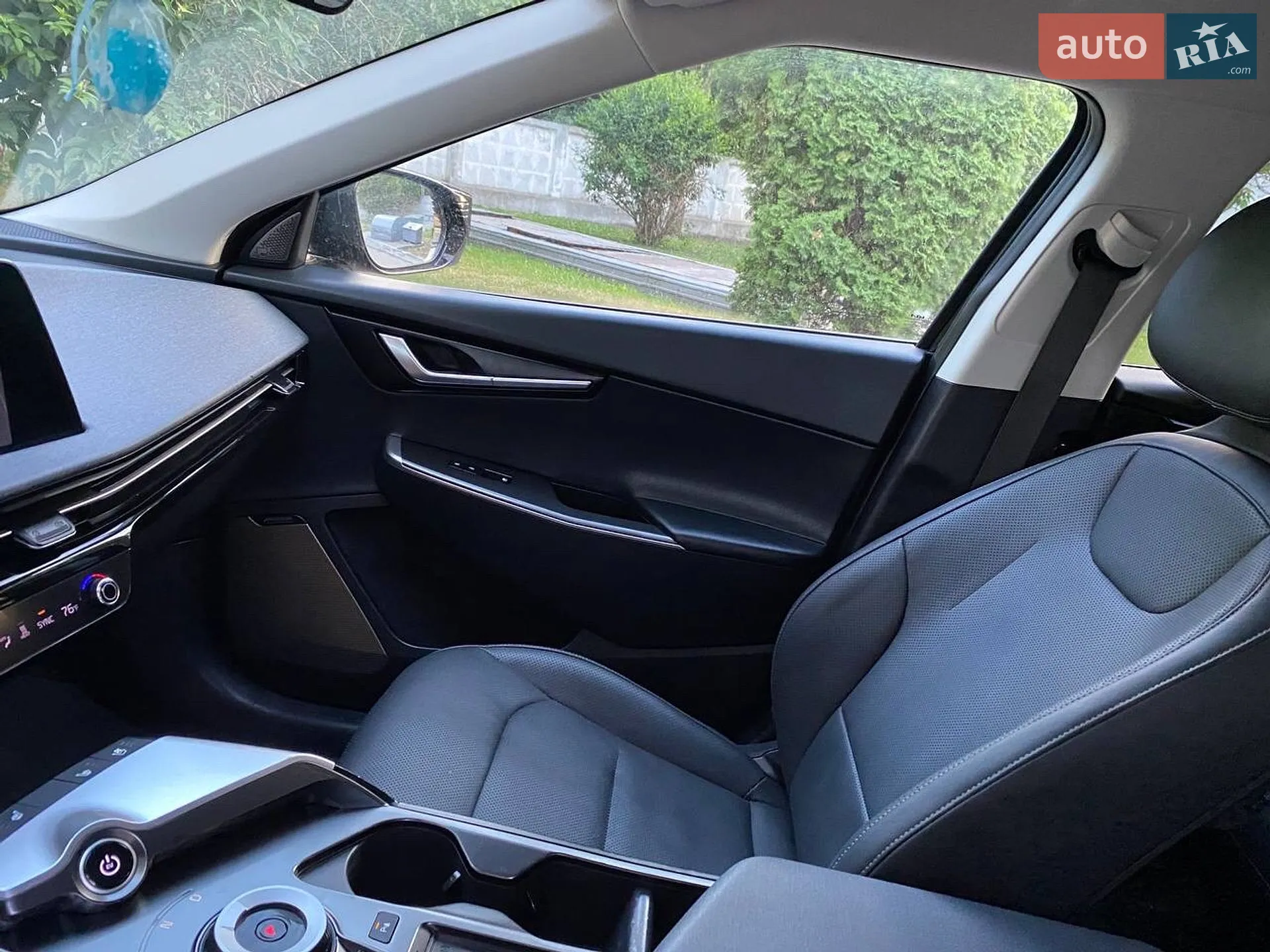 2022 Kia EV6 - мініатюра 9