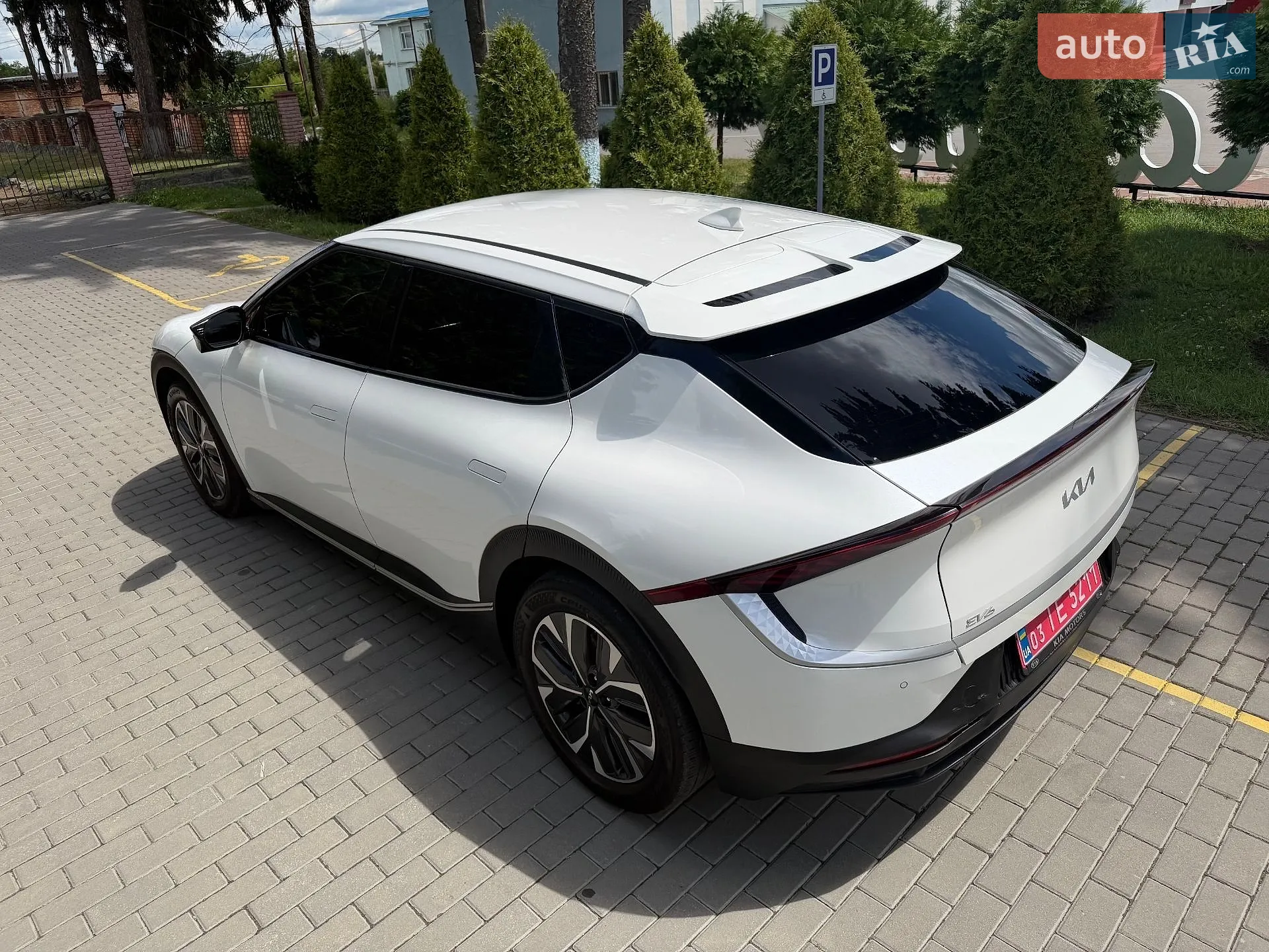 2022 Kia EV6 - мініатюра 11