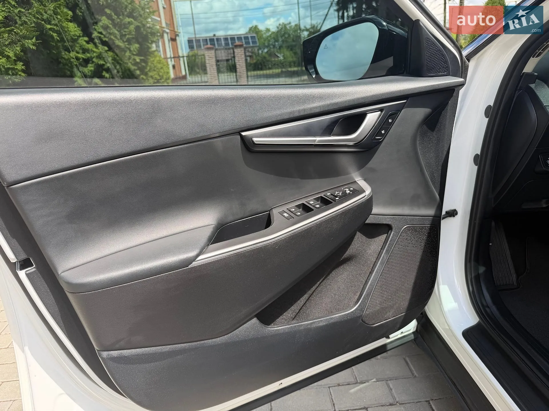 2022 Kia EV6 - мініатюра 17