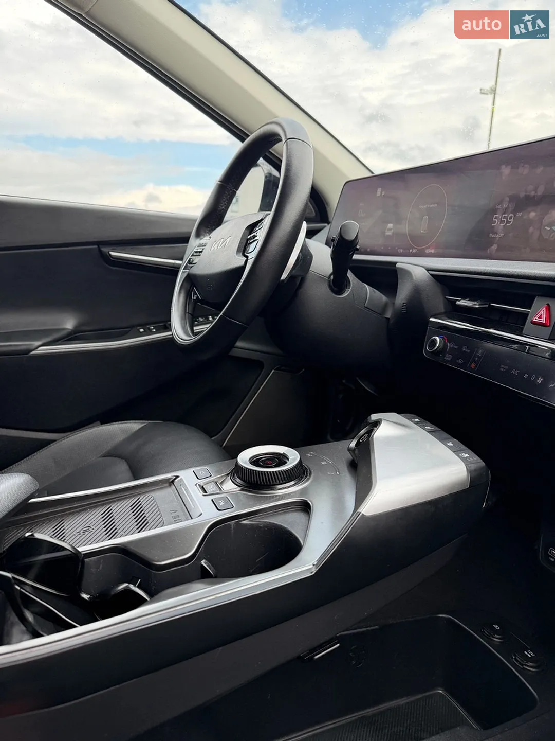 2023 Kia EV6 - мініатюра 7