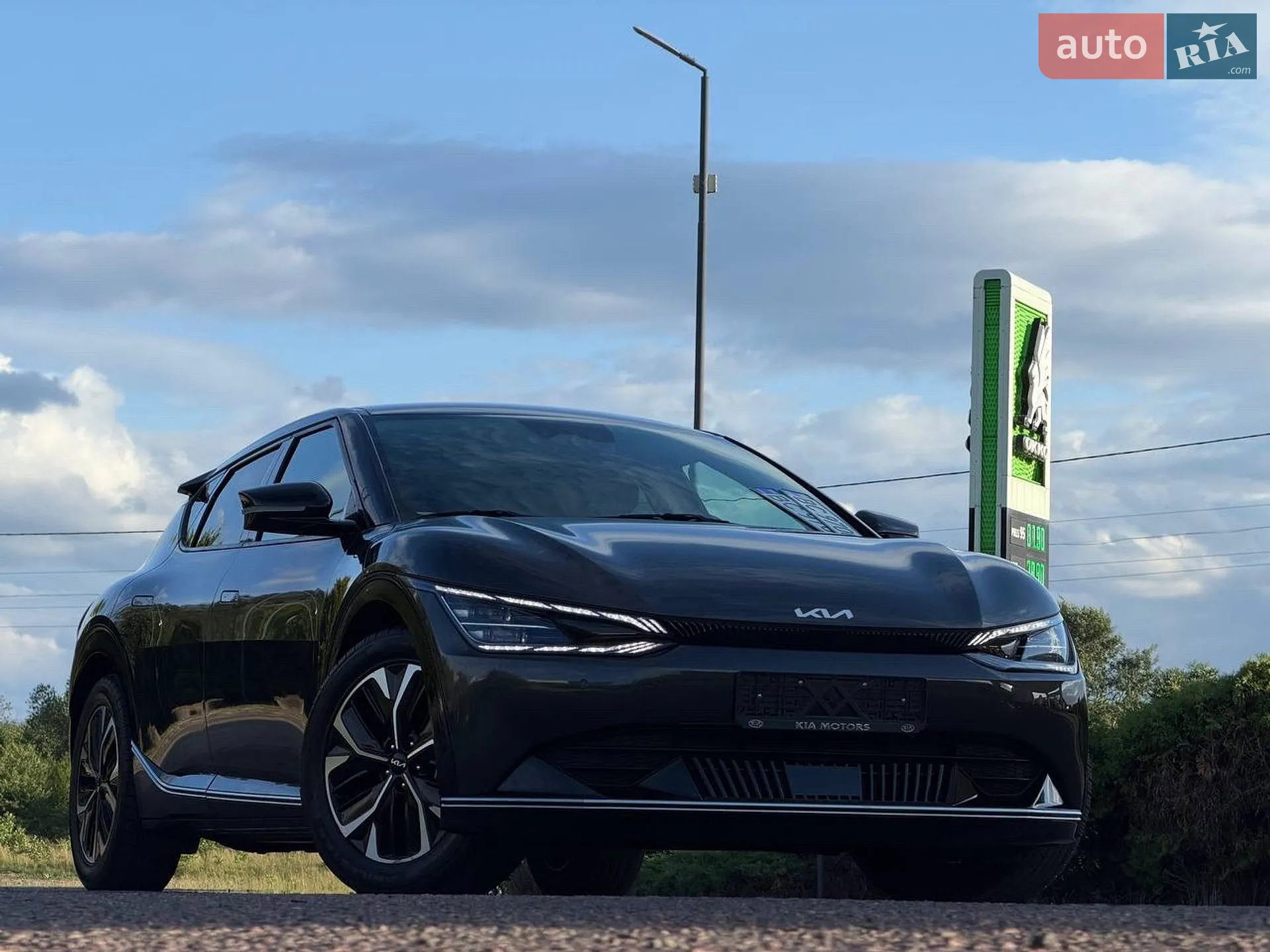2023 Kia EV6 - мініатюра 8