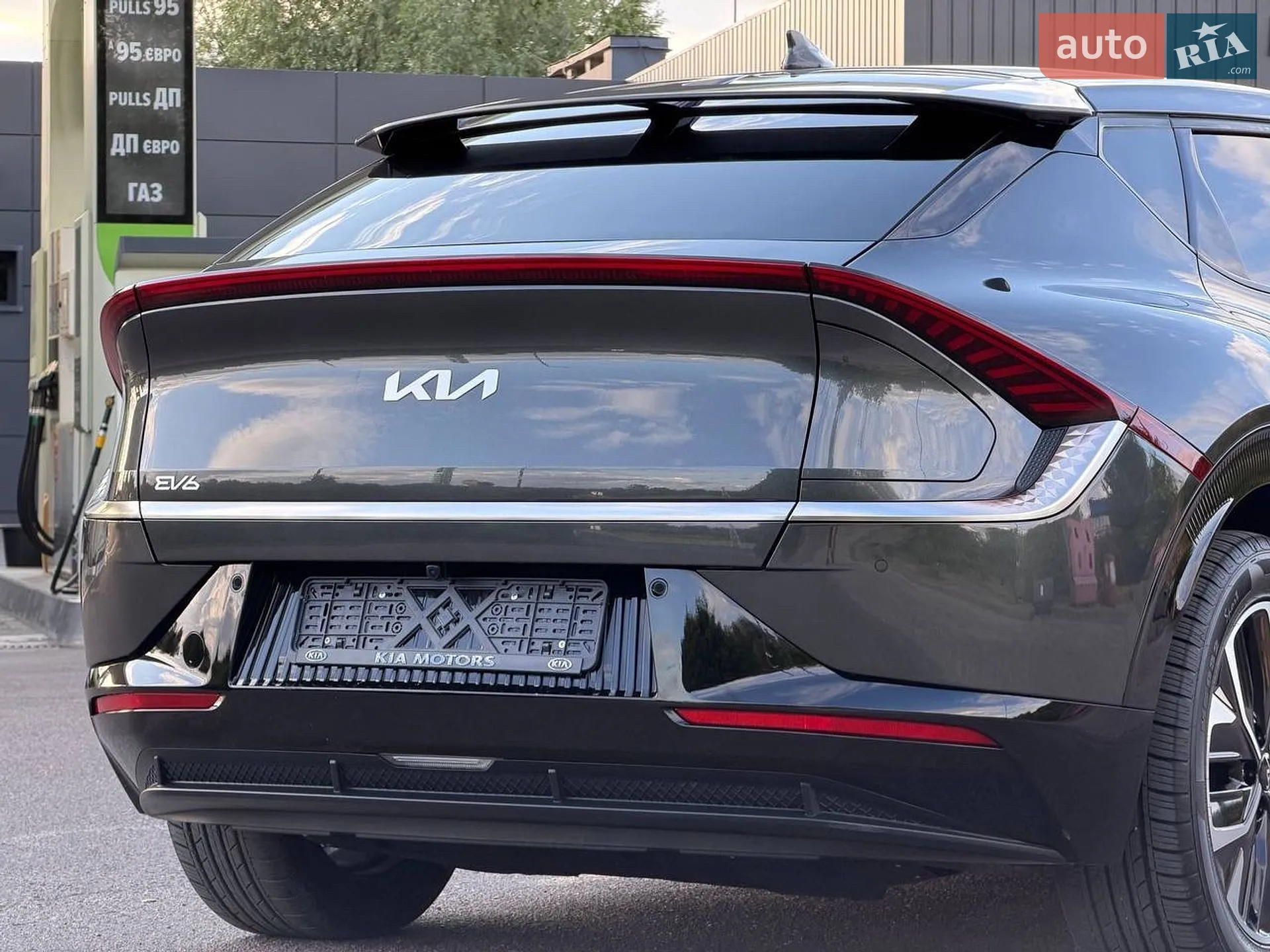 2023 Kia EV6 - мініатюра 18