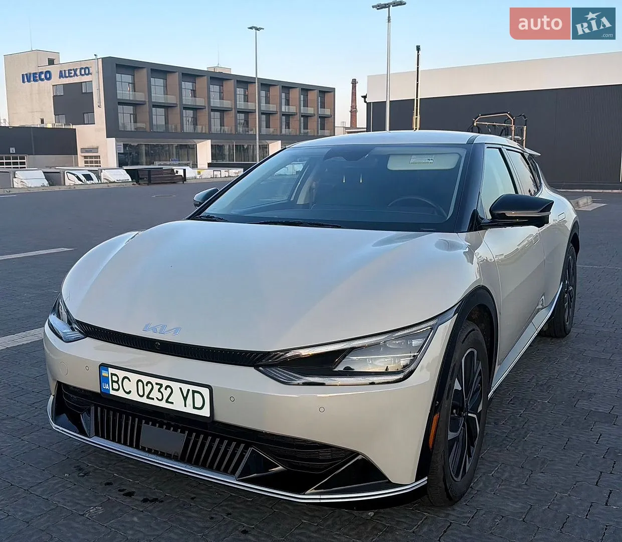 2023 Kia EV6 - мініатюра 8