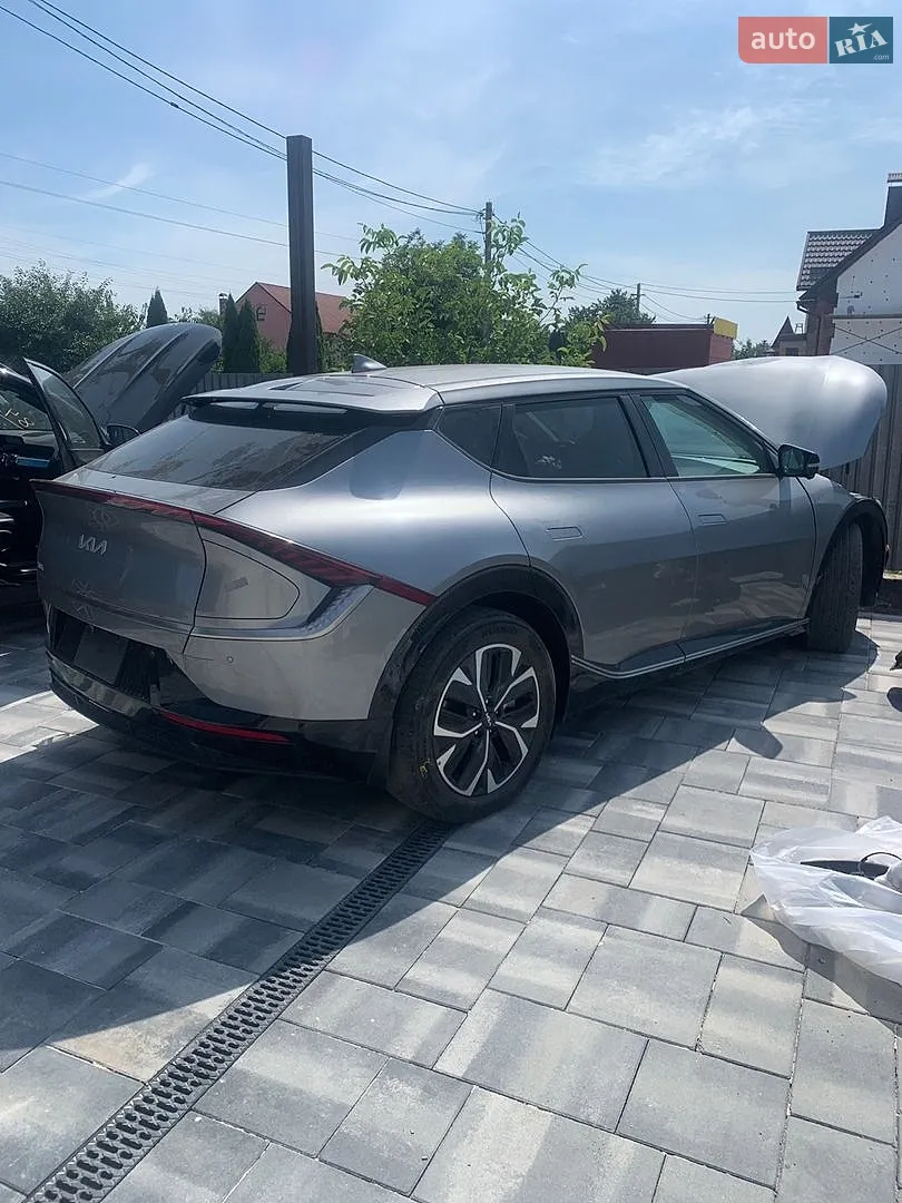 2022 Kia EV6 - фото 1