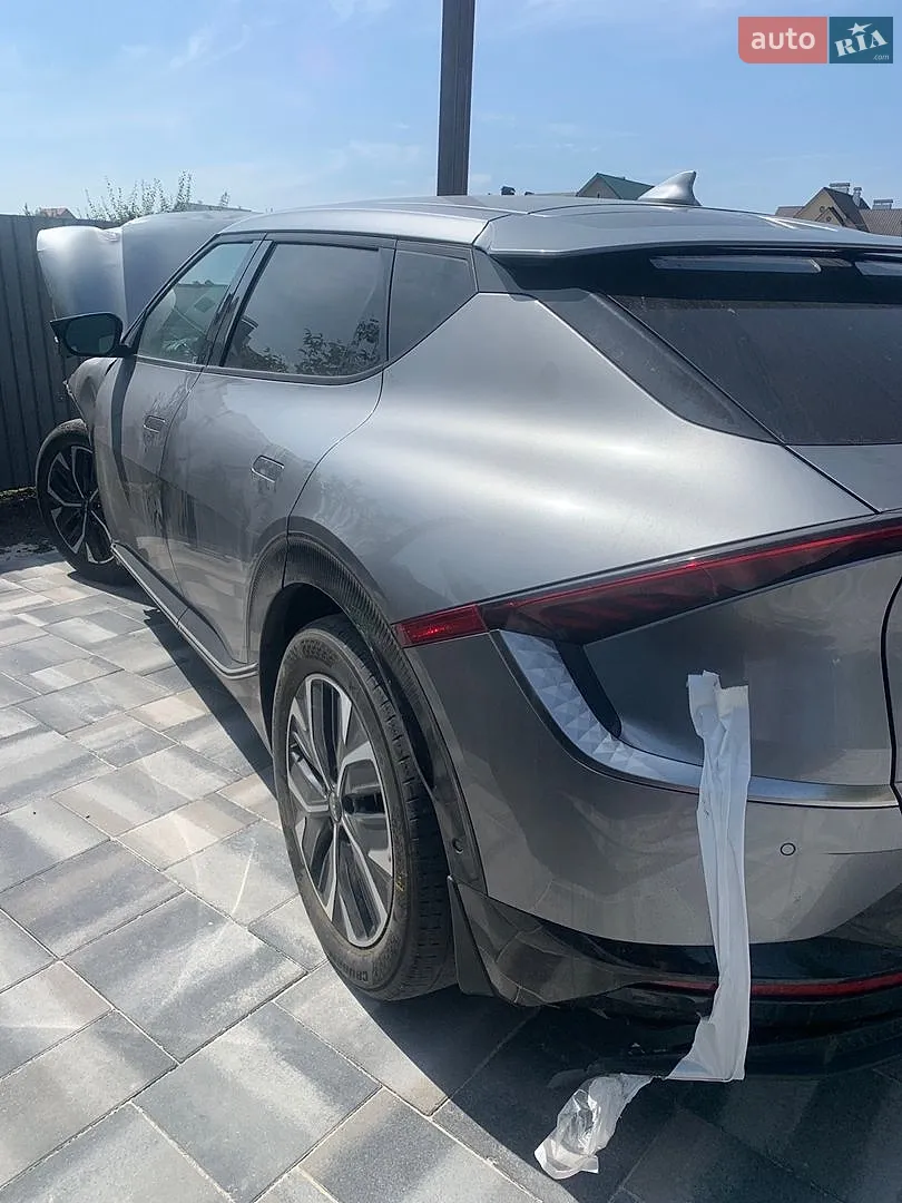 2022 Kia EV6 - мініатюра 3
