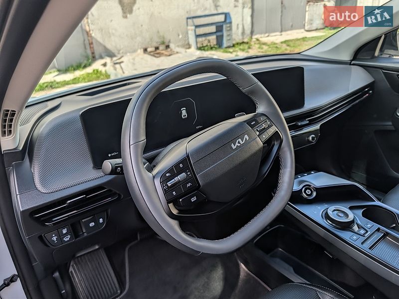 Позашляховик / Кросовер Kia EV6 2025 в Рівному фото 12 Позашляховик / Кросовер Kia EV6 2025 в Рівному