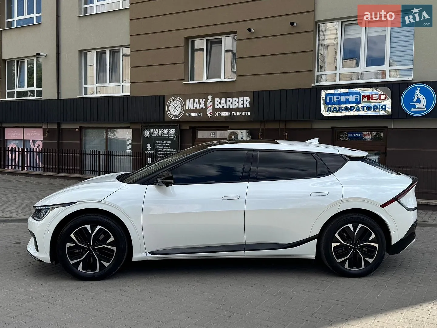 2022 Kia EV6 - мініатюра 5