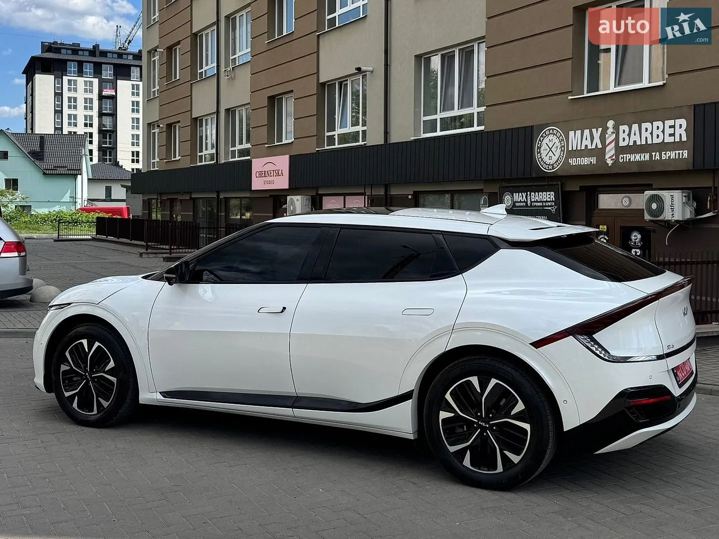 2022 Kia EV6 - мініатюра 6
