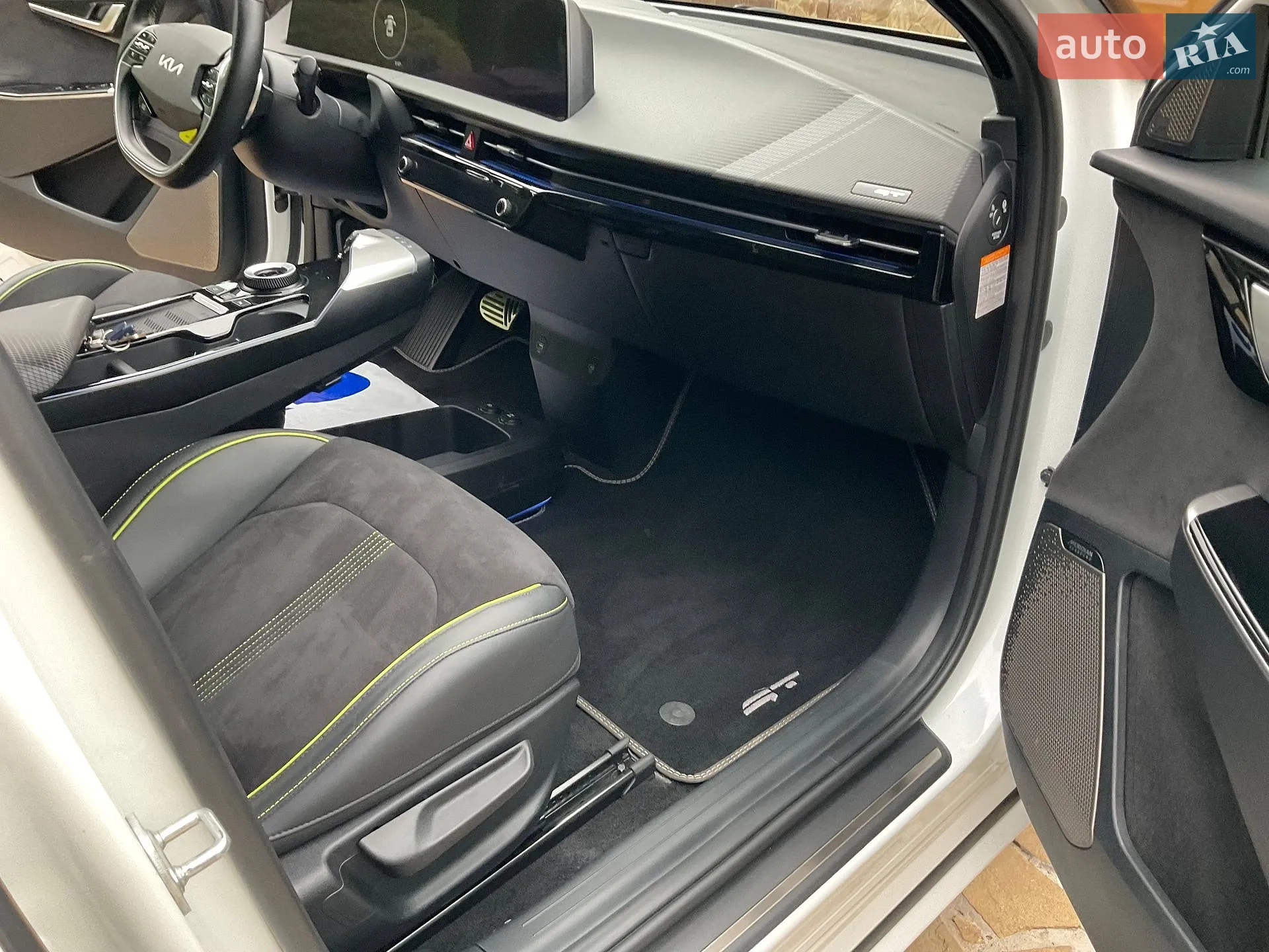 2023 Kia EV6 - мініатюра 17