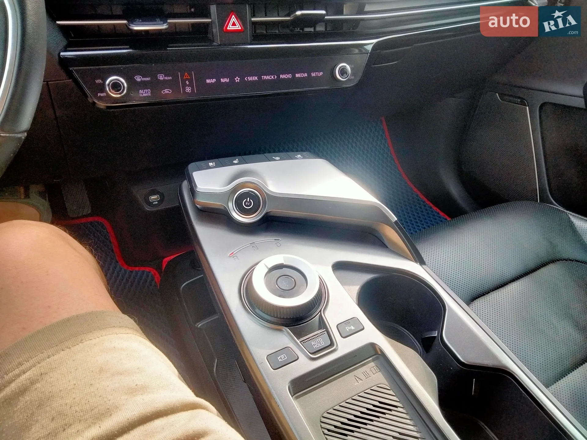 2023 Kia EV6 - мініатюра 8