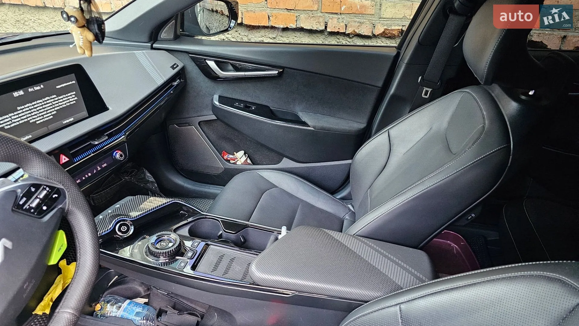 2023 Kia EV6 - мініатюра 8