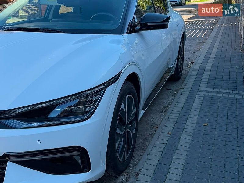 Внедорожник / Кроссовер Kia EV6 2023 в Луцке