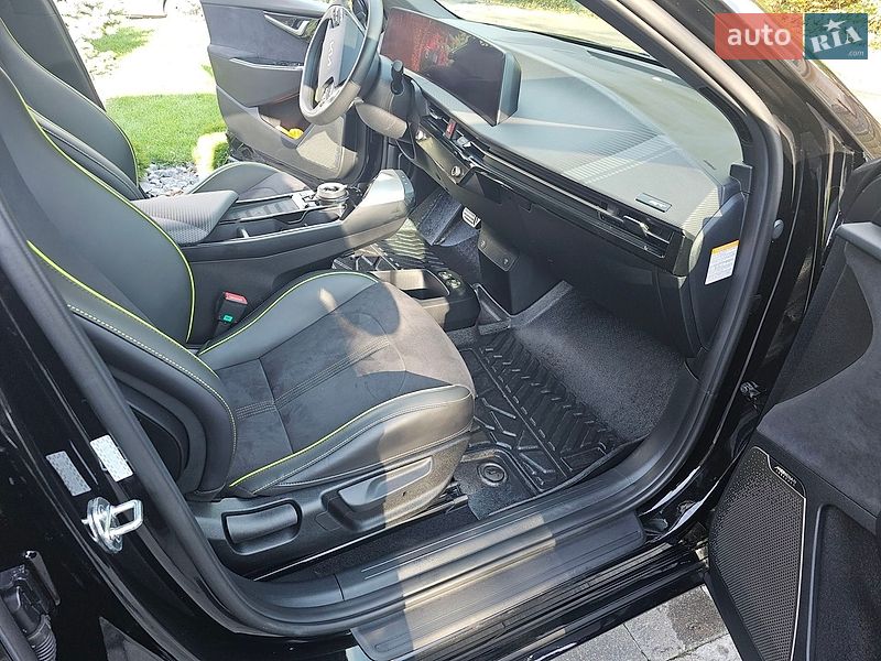 Внедорожник / Кроссовер Kia EV6 2022 в Ровно
