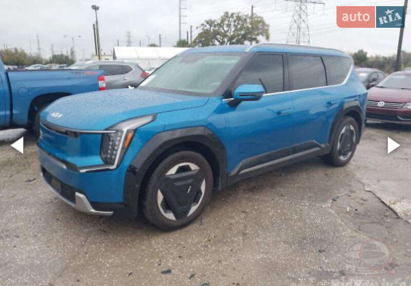 Позашляховик / Кросовер Kia EV9 2023 в 
