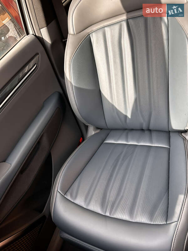 Позашляховик / Кросовер Kia EV9 2023 в Києві фото 11 Позашляховик / Кросовер Kia EV9 2023 в Києві