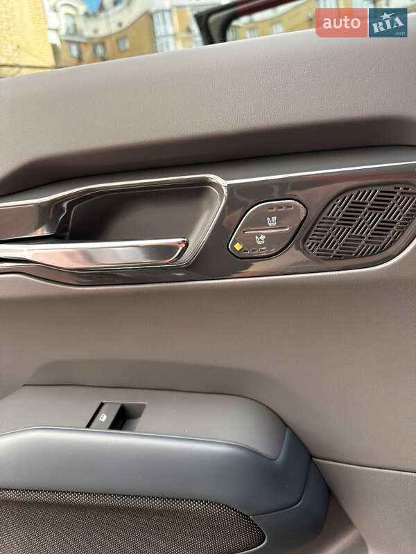 Позашляховик / Кросовер Kia EV9 2023 в Києві фото 31 Позашляховик / Кросовер Kia EV9 2023 в Києві