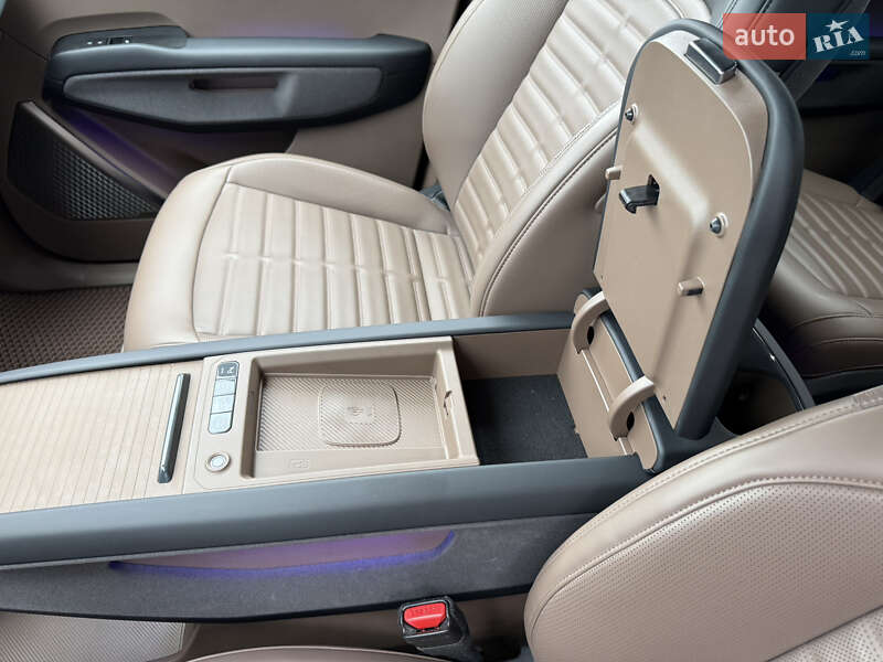 Позашляховик / Кросовер Kia EV9 2023 в Києві
