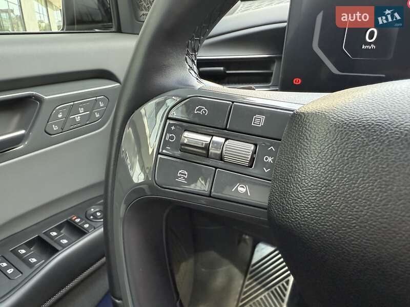 Внедорожник / Кроссовер Kia EV9 2023 в Ужгороде