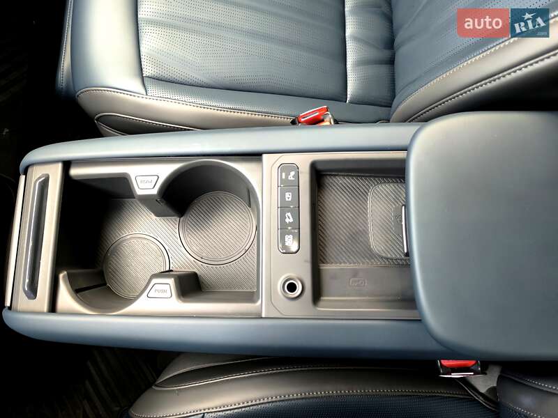 Внедорожник / Кроссовер Kia EV9 2023 в Дрогобыче