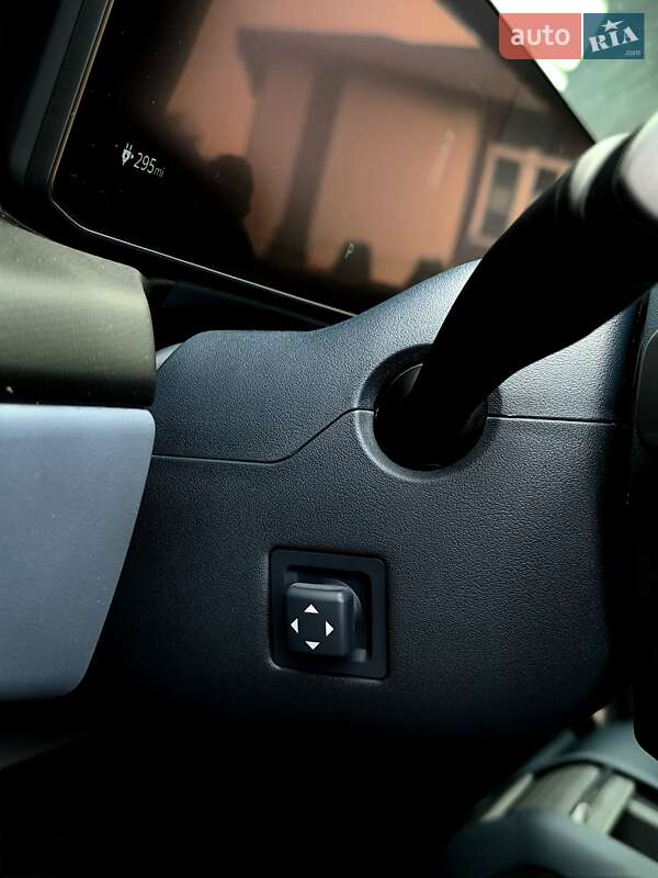 Внедорожник / Кроссовер Kia EV9 2023 в Дрогобыче