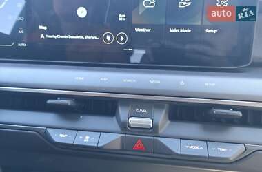 Внедорожник / Кроссовер Kia EV9 2024 в 