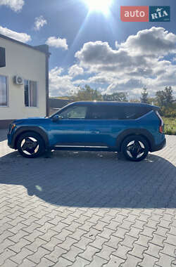 Внедорожник / Кроссовер Kia EV9 2023 в 