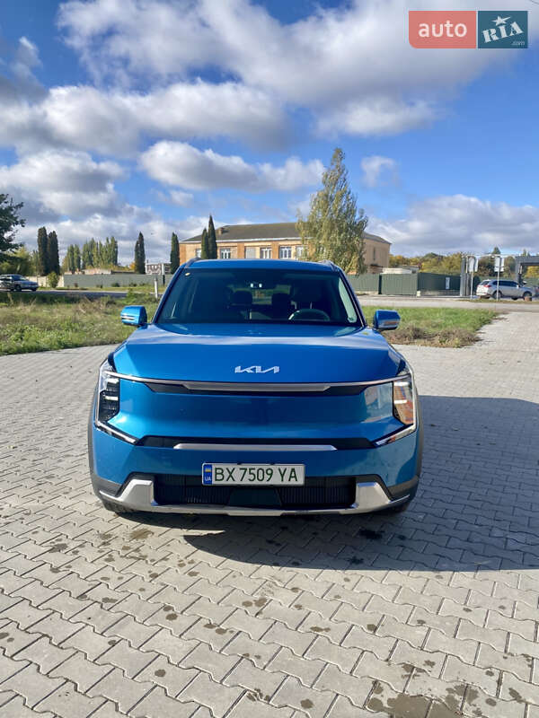 Внедорожник / Кроссовер Kia EV9 2023 в Хмельницком