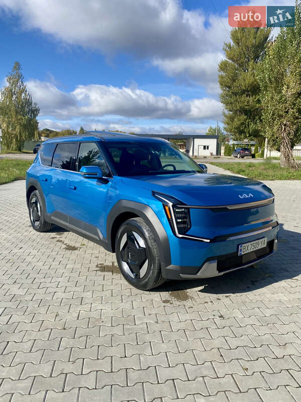 Внедорожник / Кроссовер Kia EV9 2023 в Хмельницком