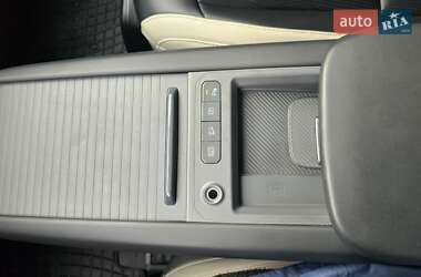 Внедорожник / Кроссовер Kia EV9 2023 в 