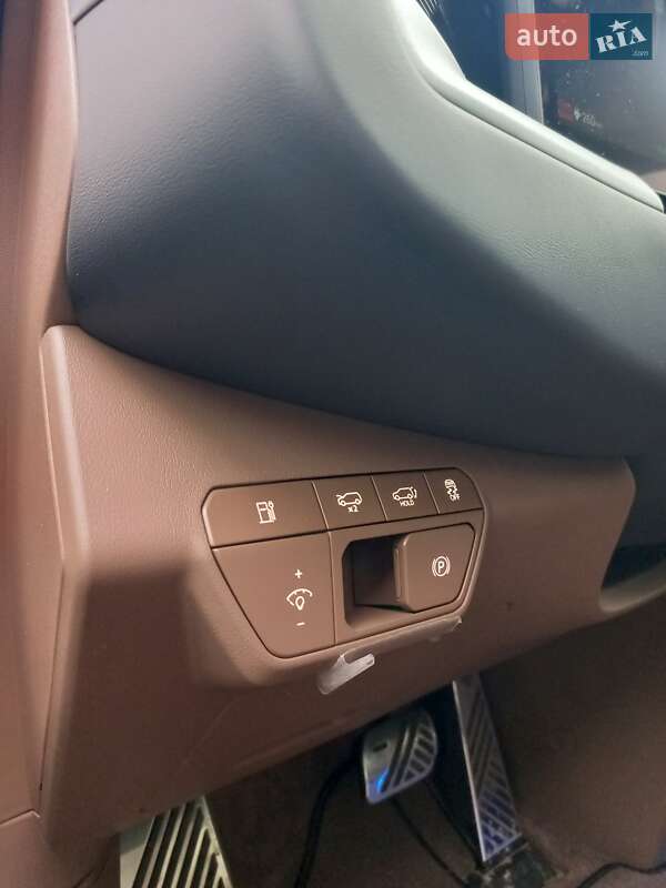 Позашляховик / Кросовер Kia EV9 2023 в Полтаві фото 10 Позашляховик / Кросовер Kia EV9 2023 в Полтаві