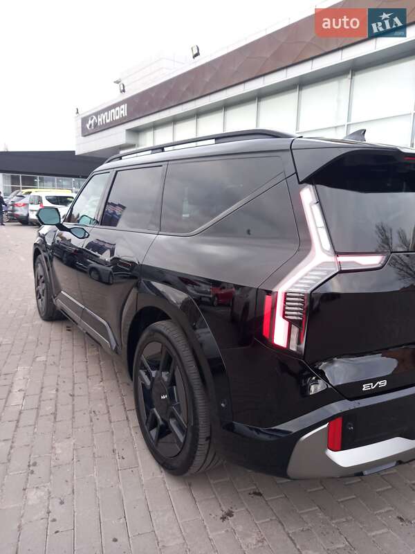 Позашляховик / Кросовер Kia EV9 2023 в Полтаві фото 66 Позашляховик / Кросовер Kia EV9 2023 в Полтаві
