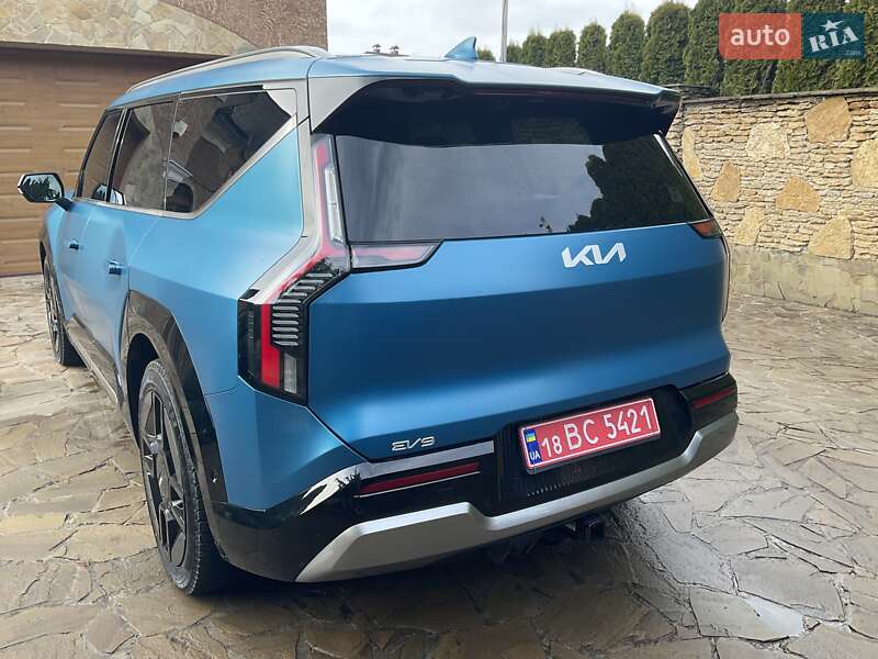 Позашляховик / Кросовер Kia EV9 2024 в Рівному