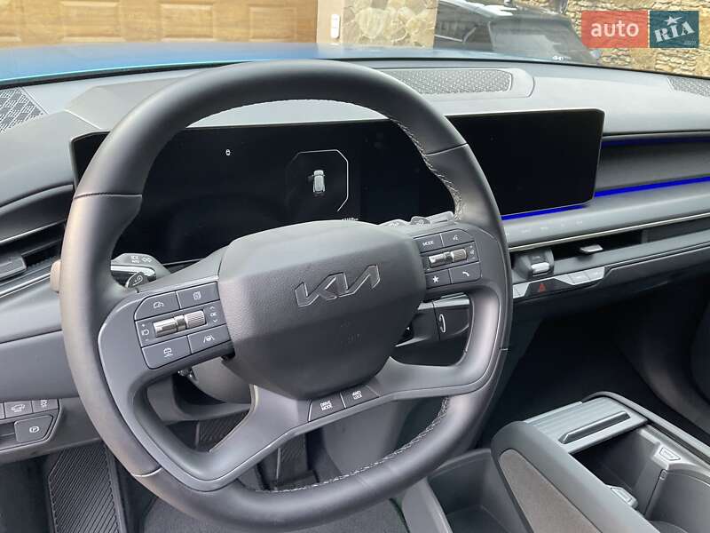 Позашляховик / Кросовер Kia EV9 2024 в Рівному