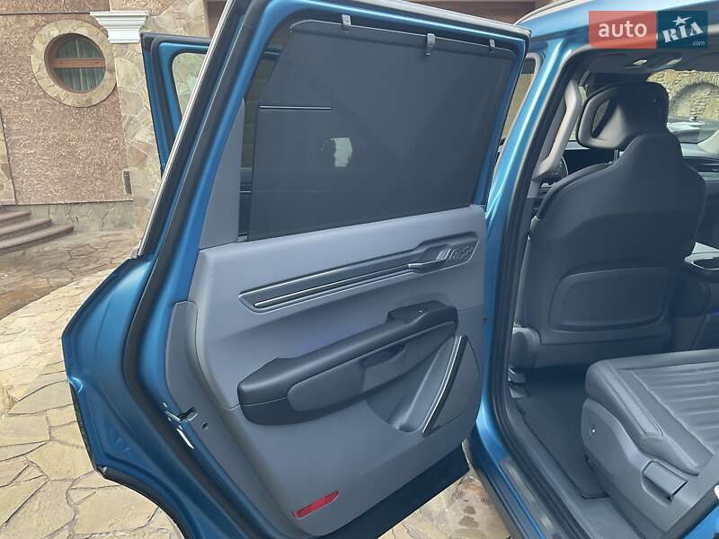 Позашляховик / Кросовер Kia EV9 2024 в Рівному
