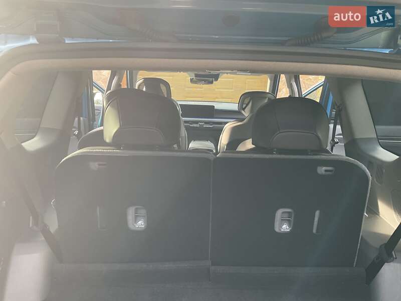 Позашляховик / Кросовер Kia EV9 2024 в Рівному