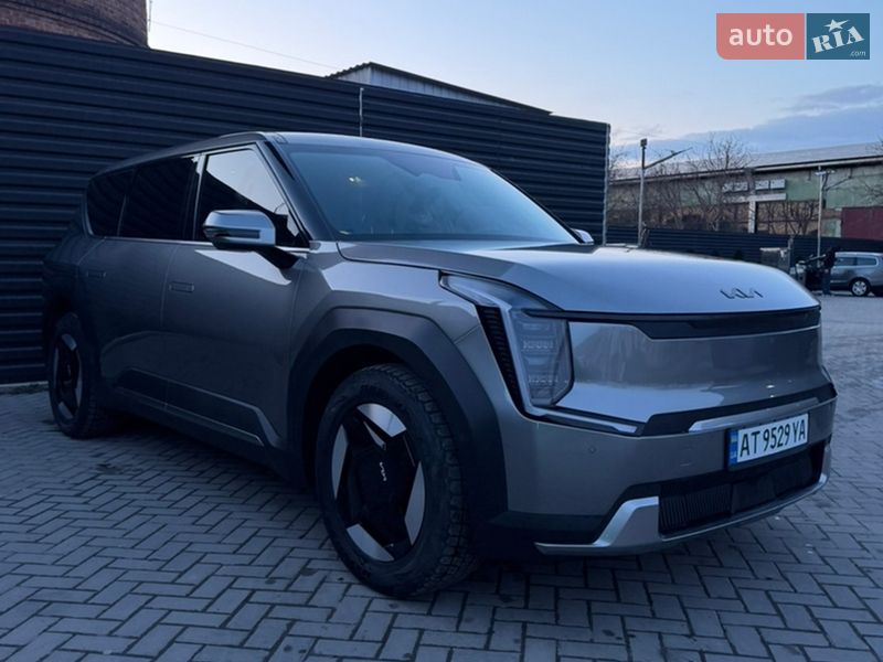 Позашляховик / Кросовер Kia EV9 2023 в Івано-Франківську