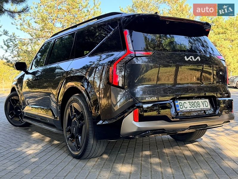 Внедорожник / Кроссовер Kia EV9 2024 в Дрогобыче