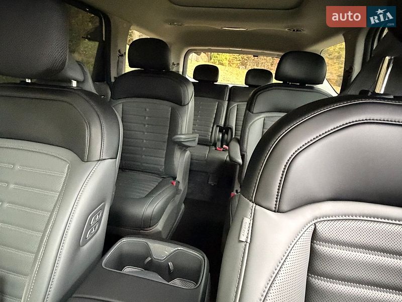 Позашляховик / Кросовер Kia EV9 2025 в Бориславі