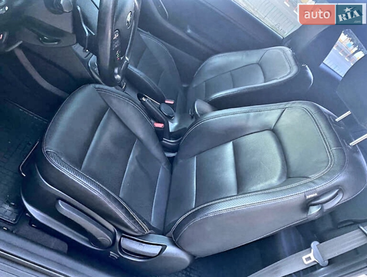 2016 Kia Forte - мініатюра 32