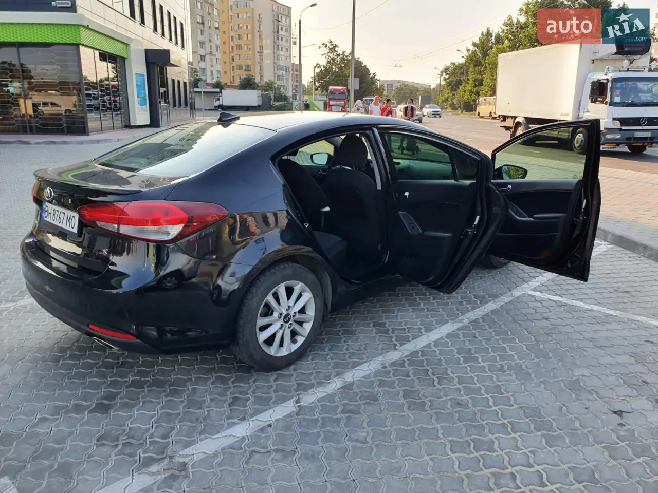 2016 Kia Forte - мініатюра 17