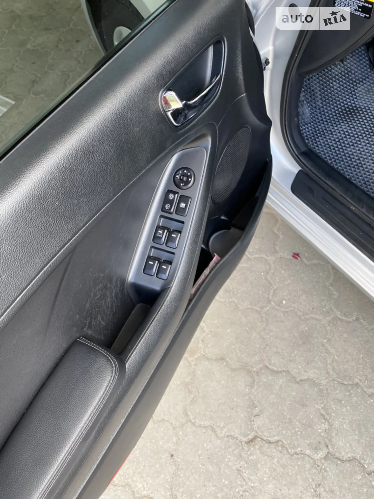 2015 Kia Forte - мініатюра 4