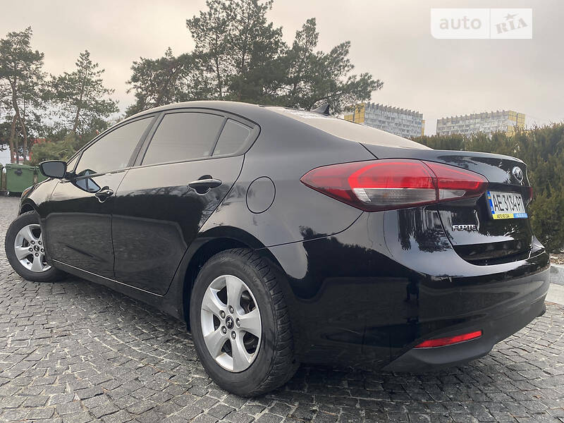 Седан Kia Forte 2017 в Днепре