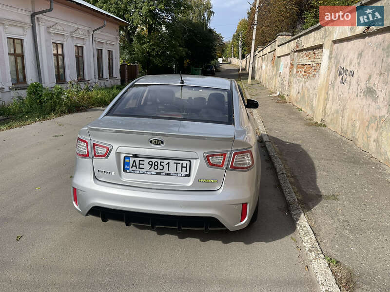 Седан Kia Forte 2010 в Черновцах