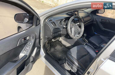 Седан Kia Forte 2010 в Чернівцях