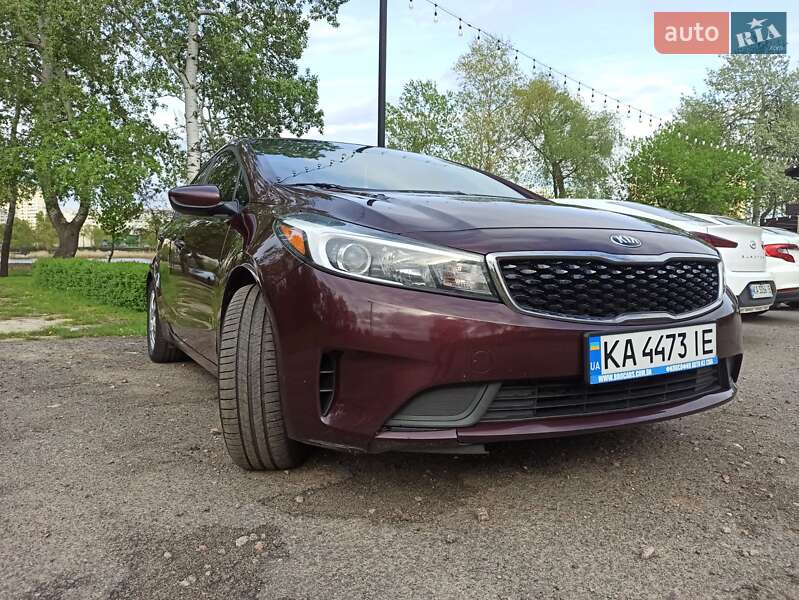 Седан Kia Forte 2016 в Києві