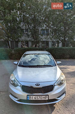 Седан Kia Forte 2013 в Полтаве