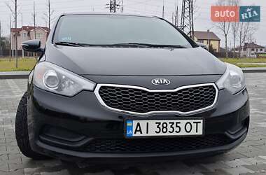 Седан Kia Forte 2015 в Ирпене