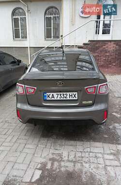 Седан Kia Forte 2010 в Сумах