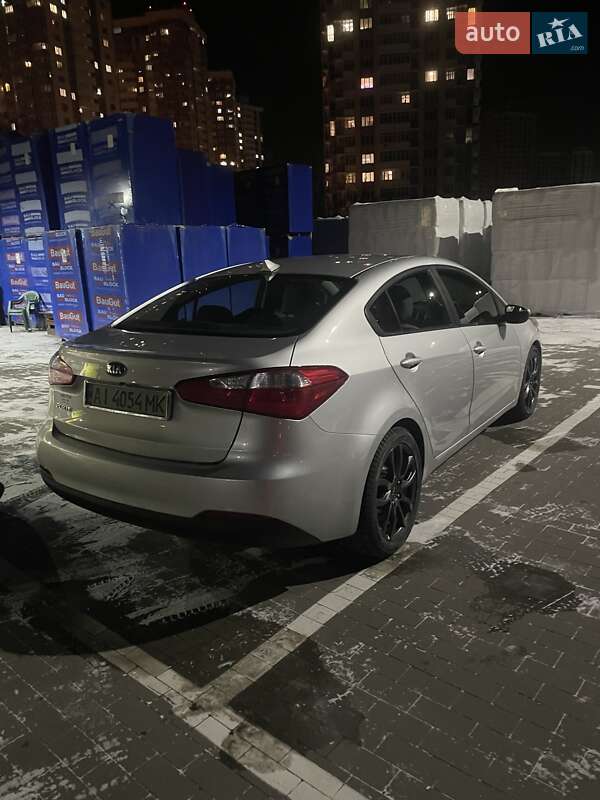 Седан Kia Forte 2015 в Броварах