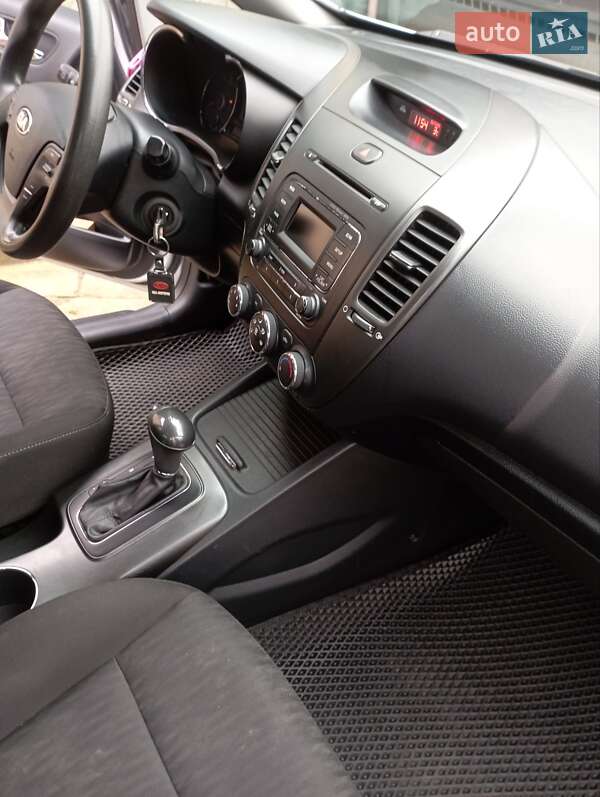 Седан Kia Forte 2015 в Подольске